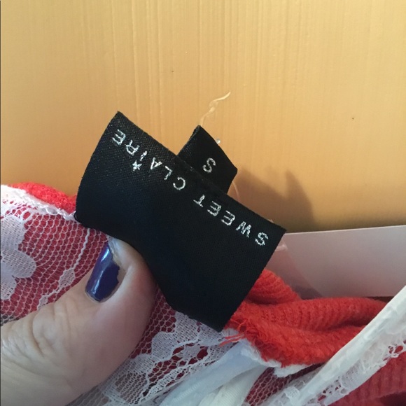 Sweatshirt in red-orange, with delicate lace tank - Picture 7 of 8